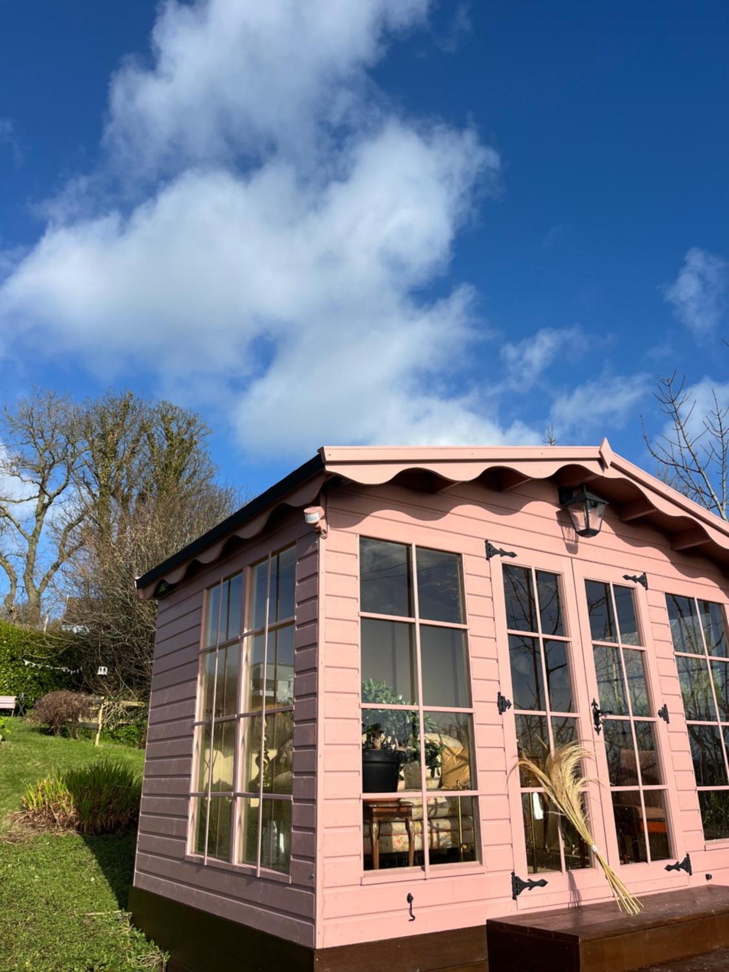 The Pink Cottage Upstairs Suite & Garden Summer Room Whitehead Exteriör bild