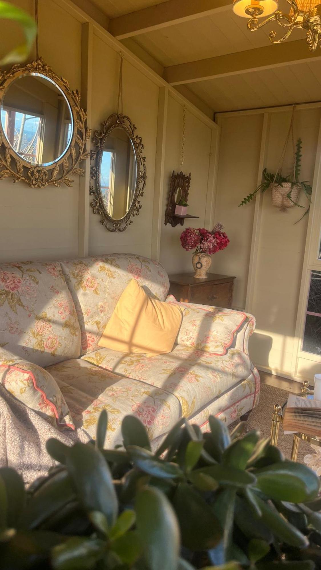 The Pink Cottage Upstairs Suite & Garden Summer Room Whitehead Exteriör bild