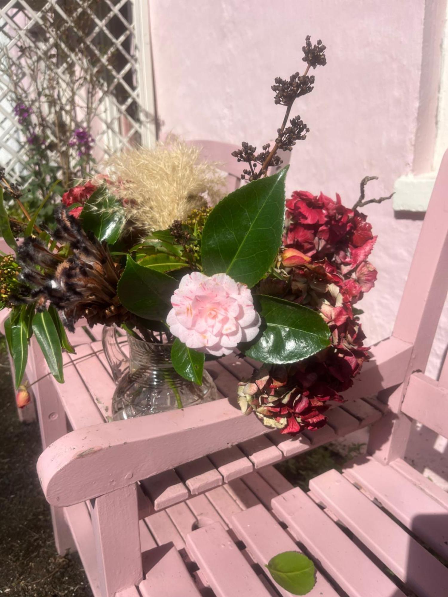 The Pink Cottage Upstairs Suite & Garden Summer Room Whitehead Exteriör bild